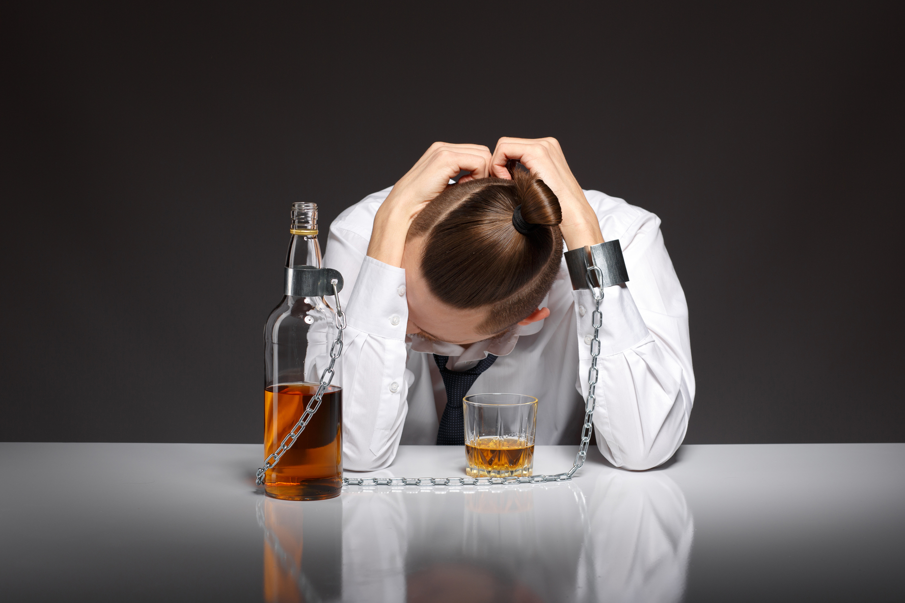3 Ways To Overcome Drug And Alcohol Problem Symbeohealth