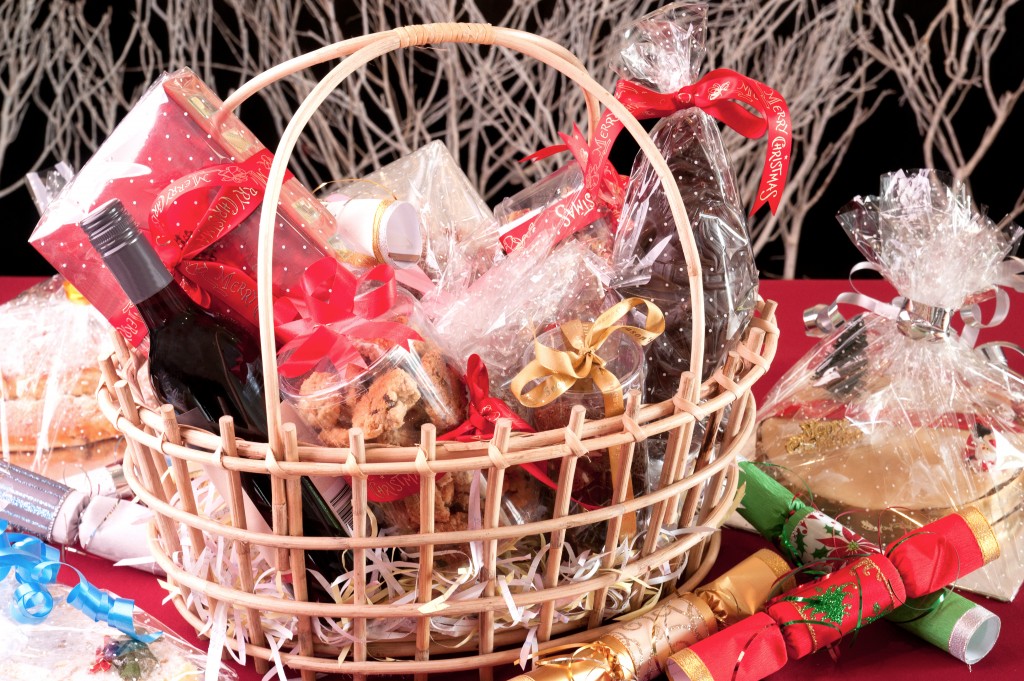 Gift basket with wine