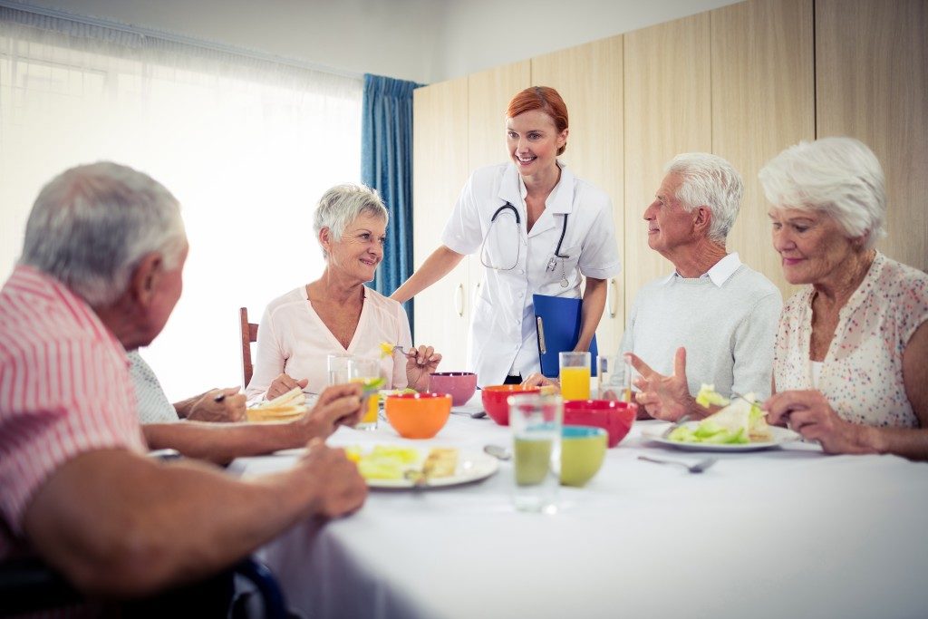 Eating together at a nursing home