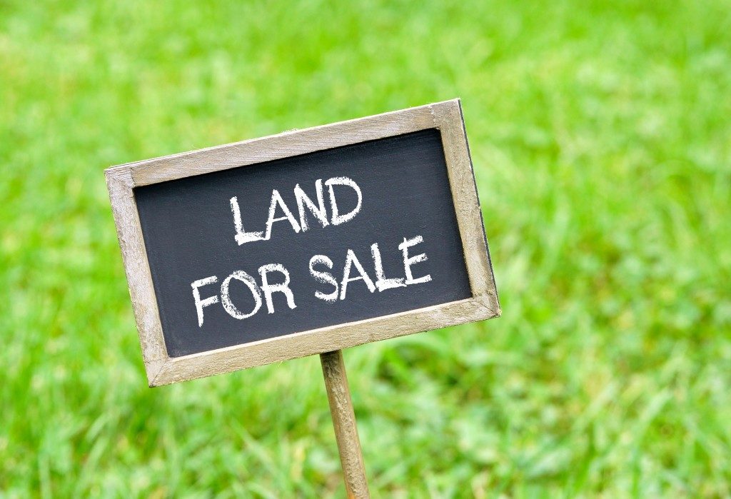 land for sale signange